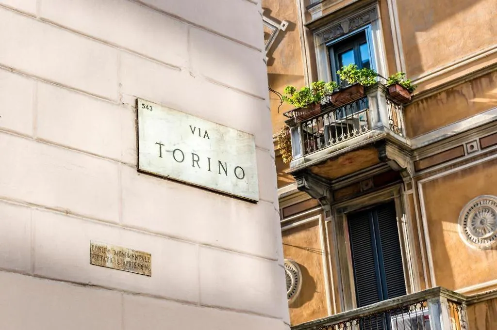 Walking To The Duomo From A Luxury Penthouse Apartment Milan