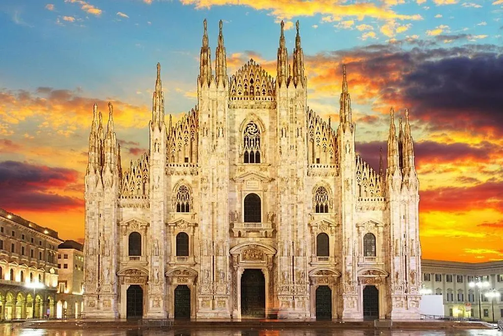 Walking To The Duomo From A Luxury Penthouse Διαμέρισμα Μιλάνο 0*,
